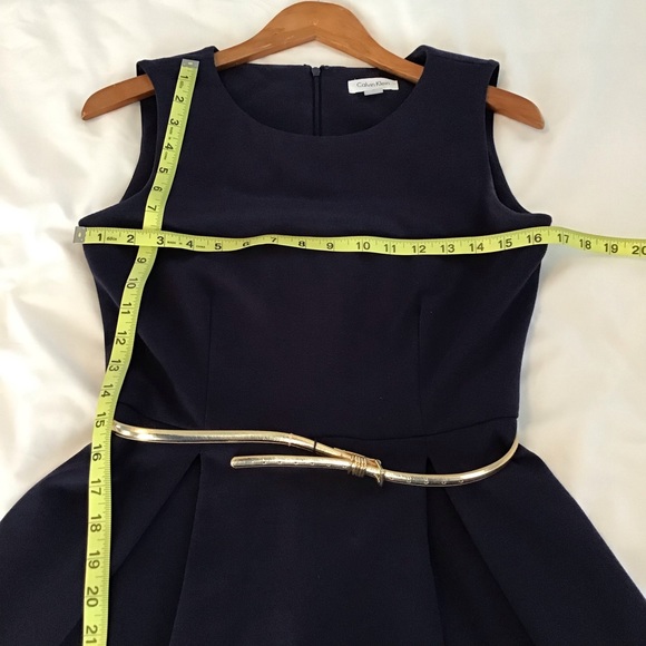 CALVIN KLEIN: Navy blue sleeveless dress with white stripes Size 4 - Picture 4 of 11